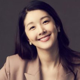 김빈우