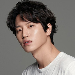 양재현