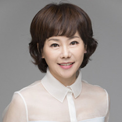 안여진