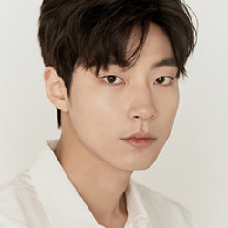 황인엽