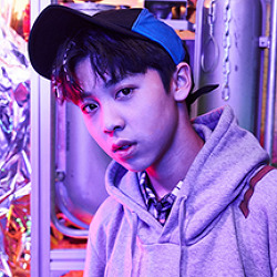 조우찬