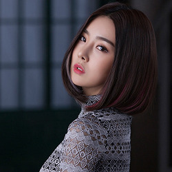 유나