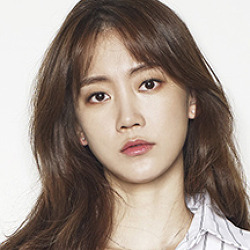 신현빈