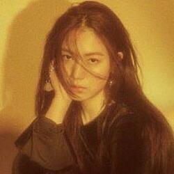 류화영