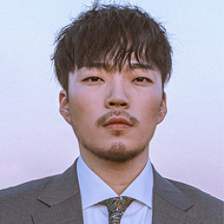 덕인