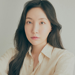김채원