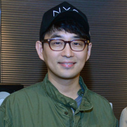 코난