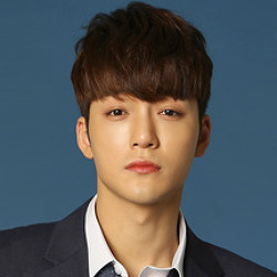 김진우