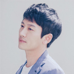 박지헌
