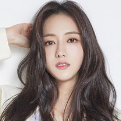 최규리