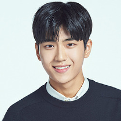 김민철