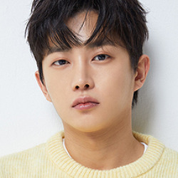 김민석