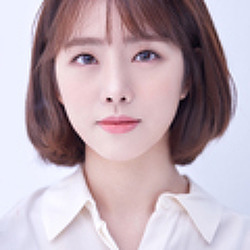 한은서
