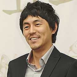 김현균