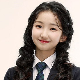 민지
