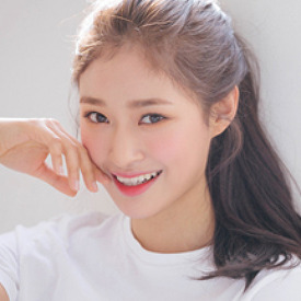 송채윤